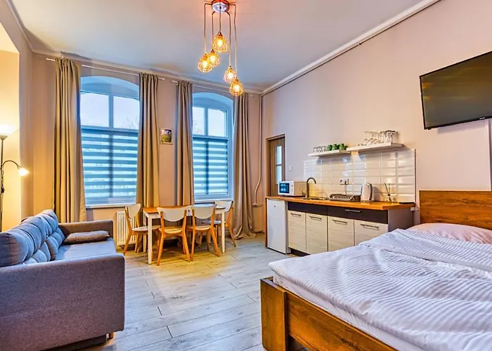 Na Deptaku By Royal Aparts Апартаменты